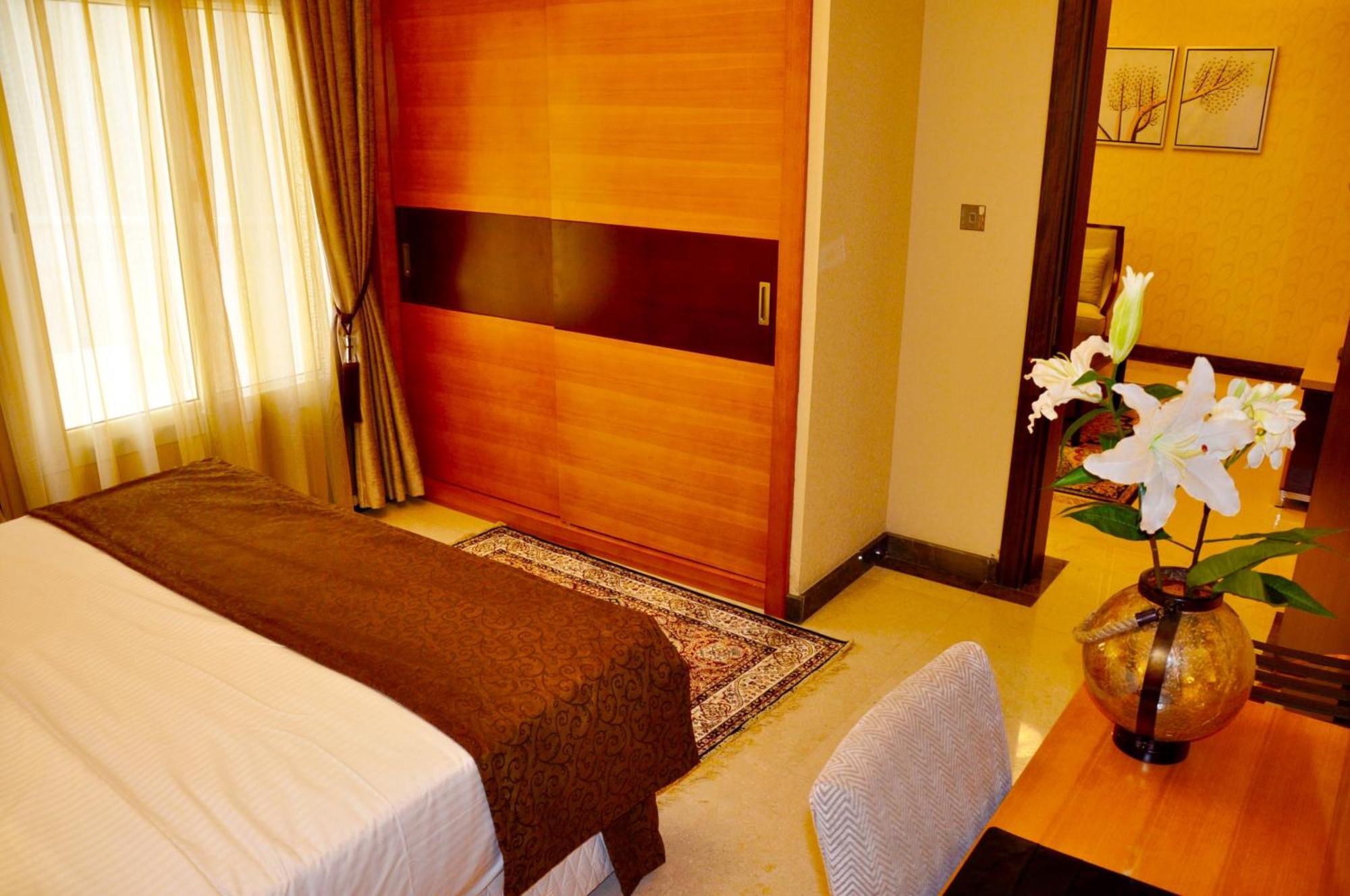 Asherij Hotel Doha Room photo